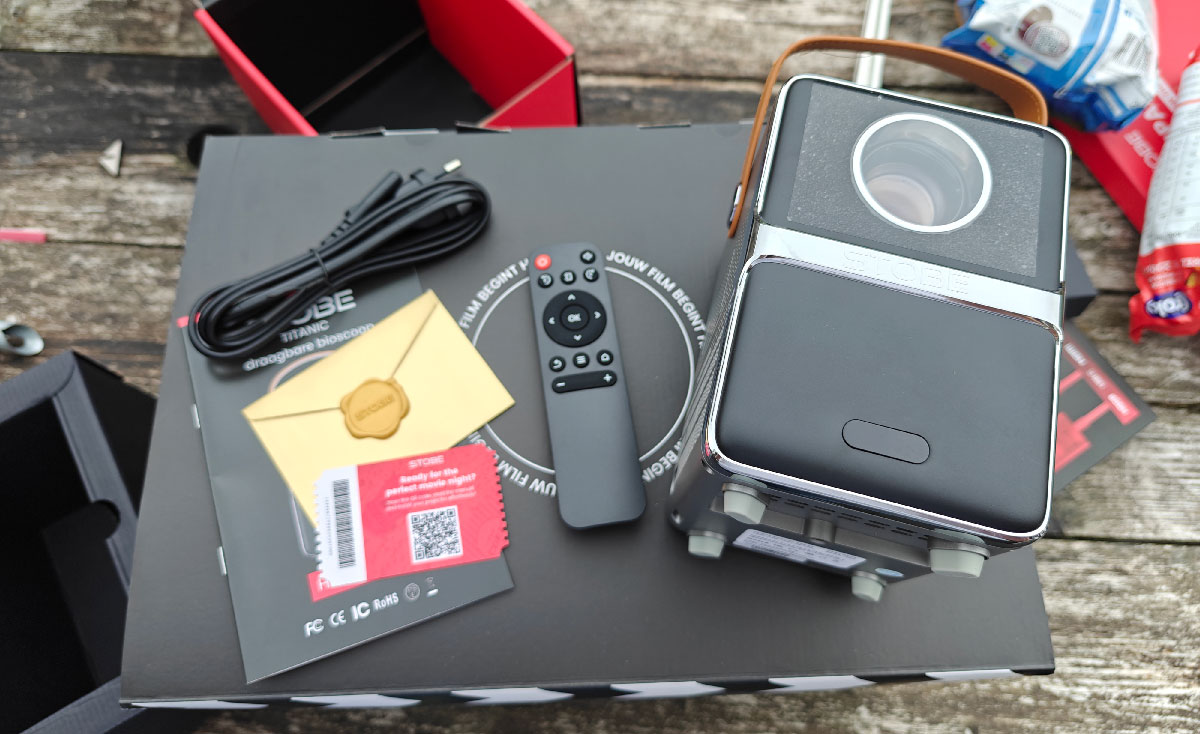 Stobe Titanic Uitgepakt