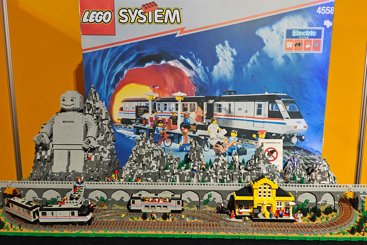 Oude LEGO Trein van het LEGO Museum