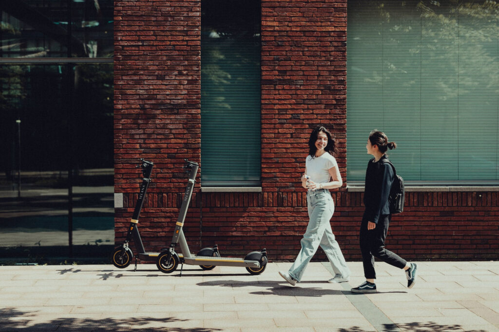 selana one estep wide