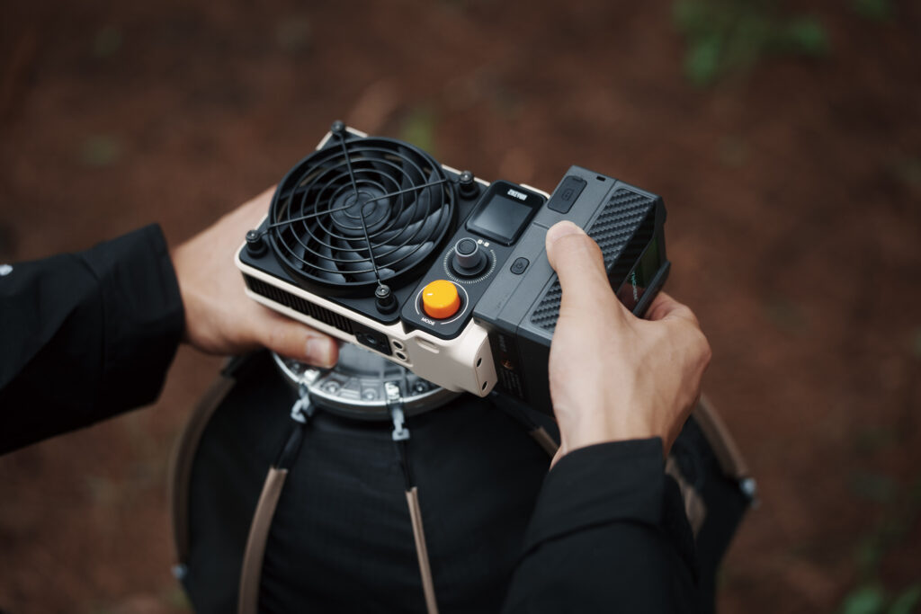 Zhiyun MOLUS X200