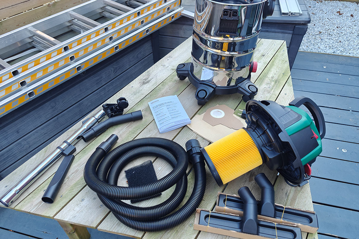 Parkside PWD 25 B3 Nat en Droog Stofzuiger 1400W Unboxing 2