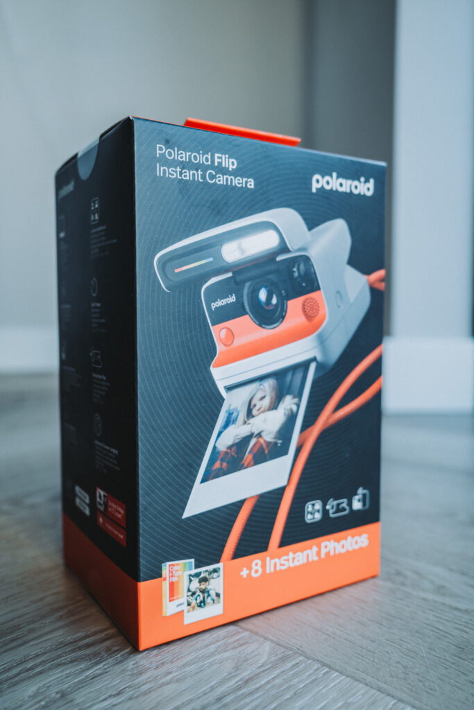 Polaroid Flip