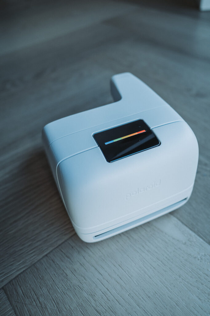 Polaroid Flip