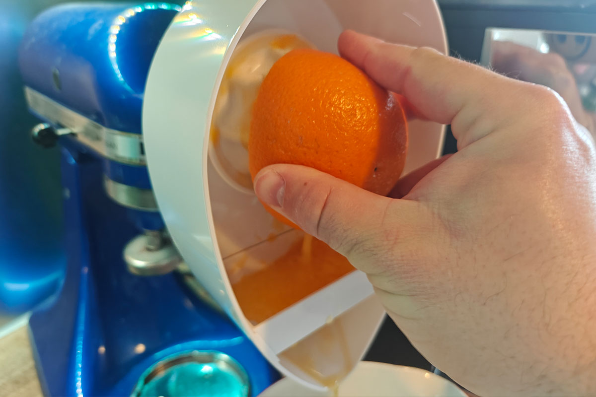 Citr Juicer Attachment in gebruik