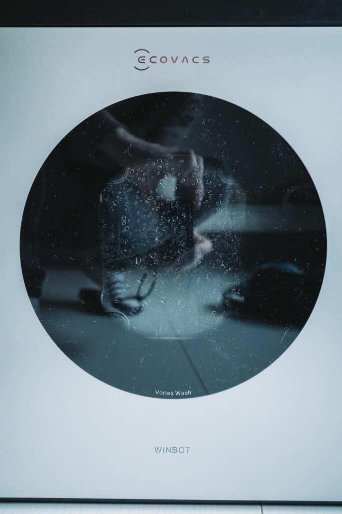 ECOVACS WINBOT W3 OMNI