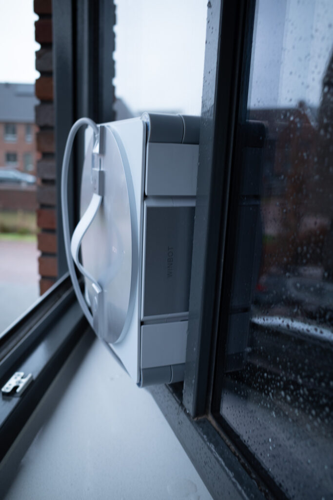 ECOVACS WINBOT W3 OMNI