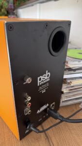gadgetgear review psb alpha iq0002