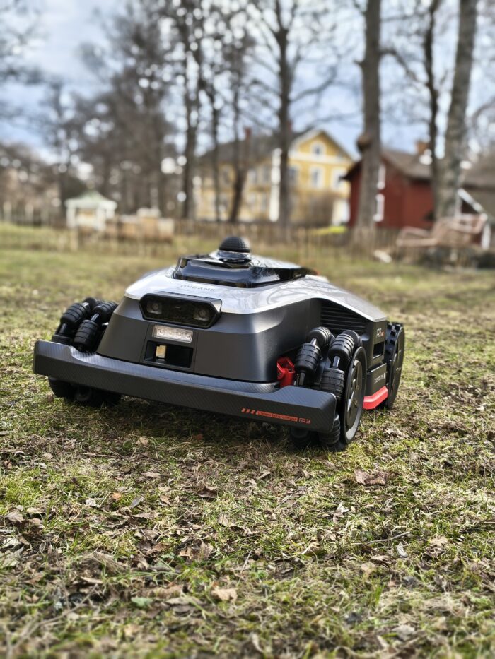 Dreame A3 AWD PRO portrait