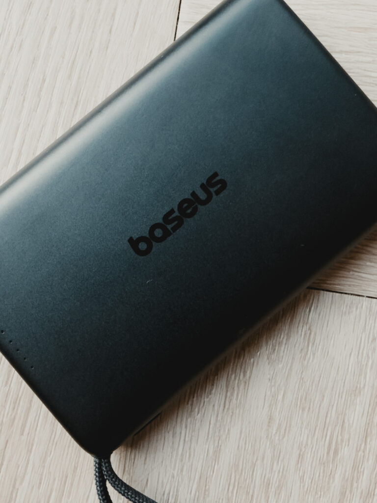 Baseus AM52 Qi2.2 Power Bank
