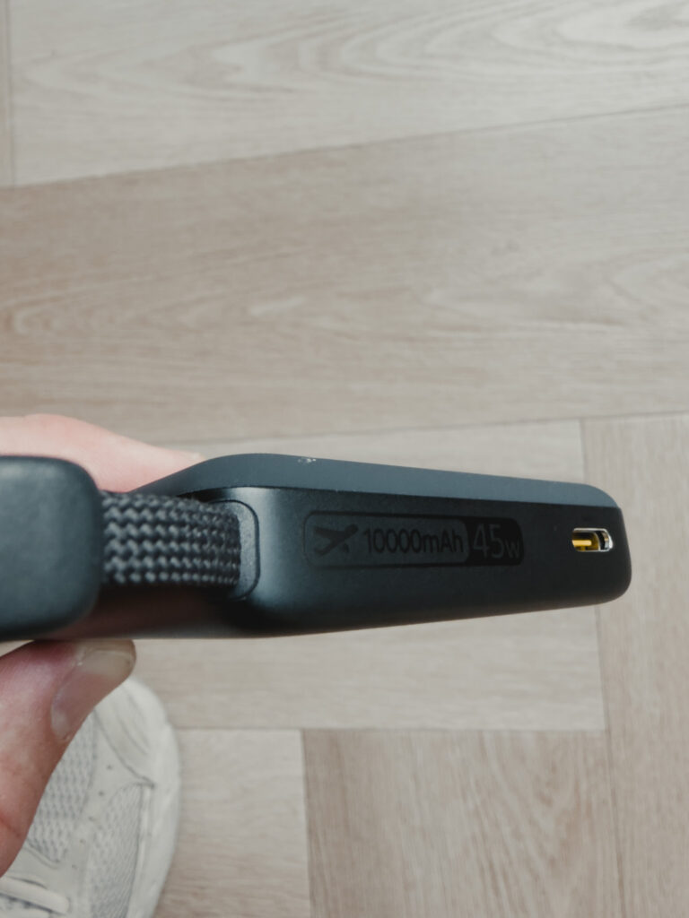 Baseus AM52 Qi2.2 Power Bank
