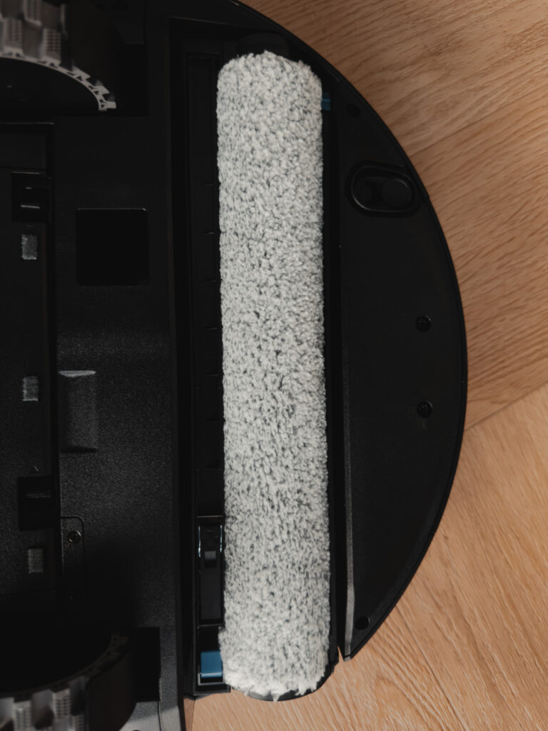 ECOVACS DEEBOT X12 OmniCyclone