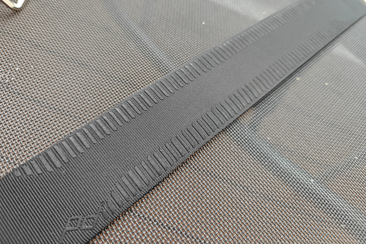 Peak Design Slide Rubber in de nek